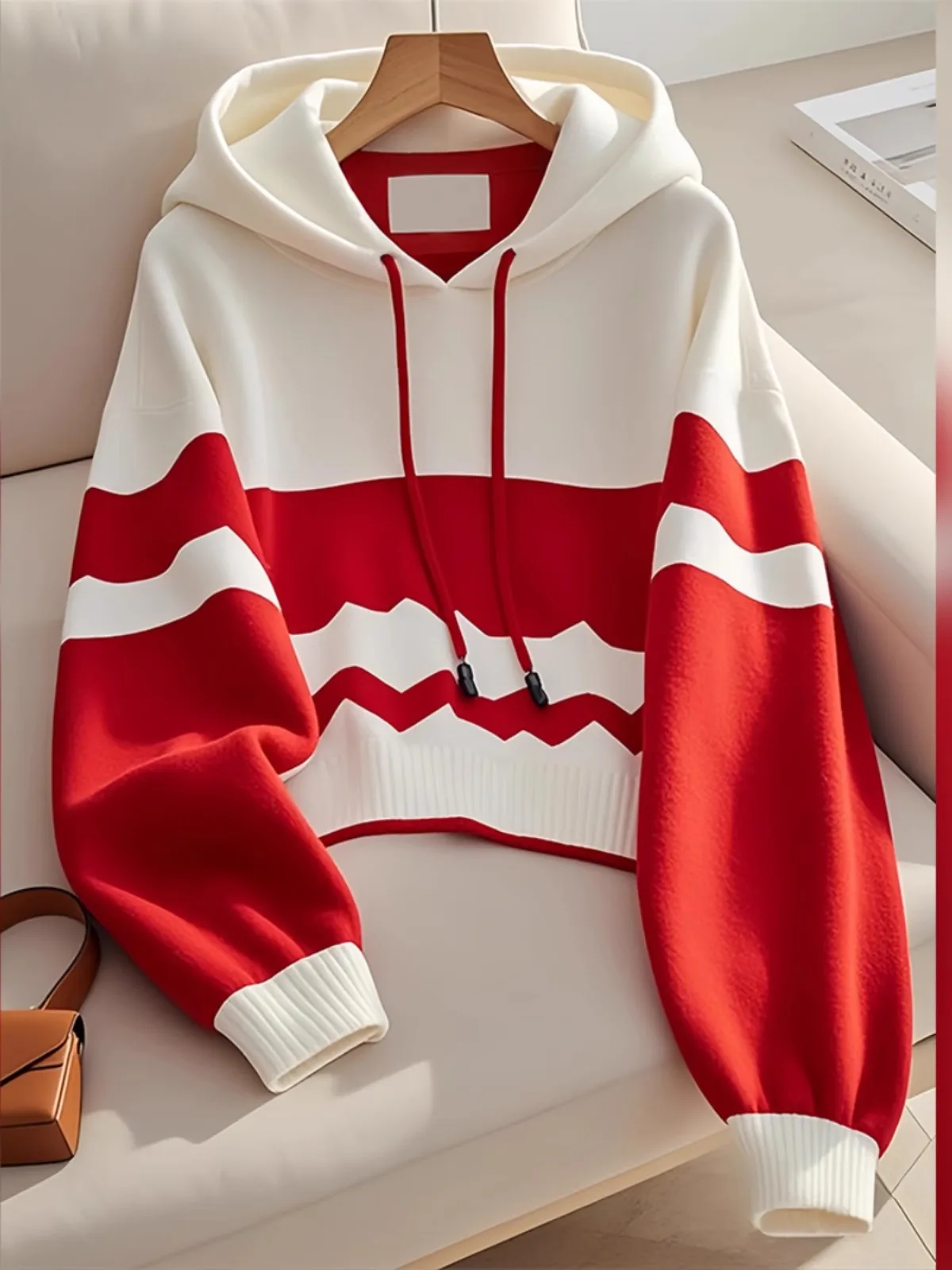 Red Contrast Color Knitted Hoodie Women's Spring Autumn Loose Lazy Style Overhead Top Sweet Style Long Sleeve Stripe Pattern
Red Contrast Color Knitted Hoodie Women's Spring Autumn Loose Lazy Style Overhead Top Sweet Style Long Sleeve Stripe Pattern