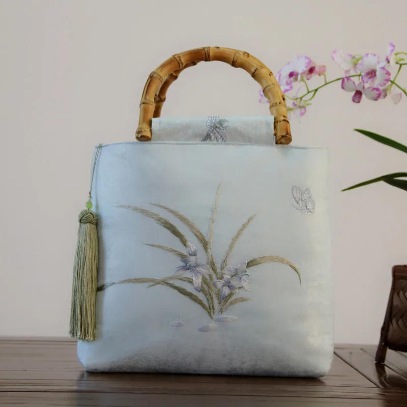 National Style Chinese Single Shoulder Cross-body Retro-style Zen Inspired Orchid Embroidery Bamboo Stem Handle Handbag
National Style Chinese Single Shoulder Cross-body Retro-style Zen Inspired Orchid Embroidery Bamboo Stem Handle Handbag