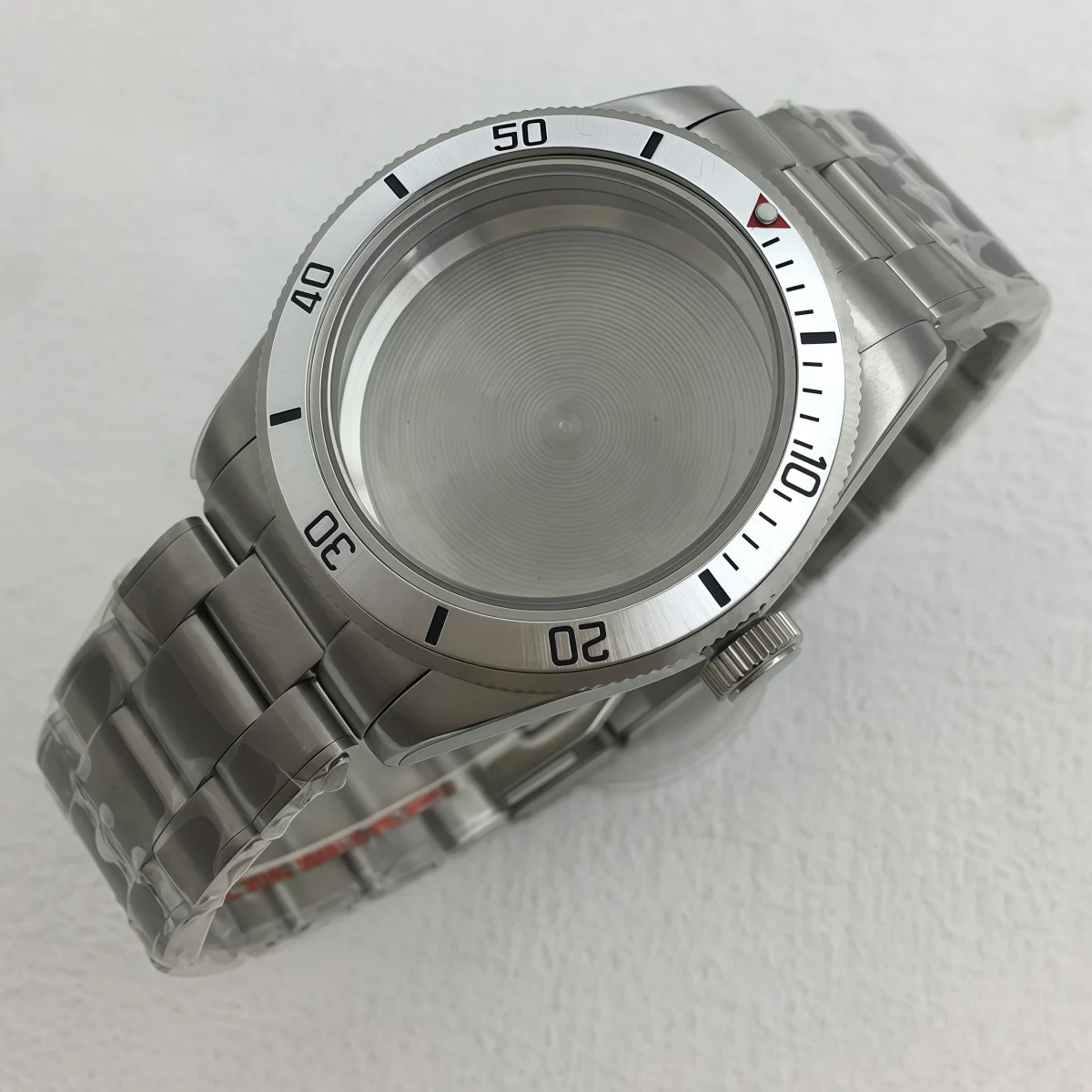 Корпус 39 мм, куполообразное сапфировое стекло, складная застежка из нержавеющей стали, ремешок, подходит для механизмов NH35A, NH36, ETA2824, аксессуары для часов.
Корпус 39 мм, куполообразное сапфировое стекло, складная застежка из нержавеющей стали, ремешок, подходит для механизмов NH35A, NH36, ETA2824, аксессуары для часов.