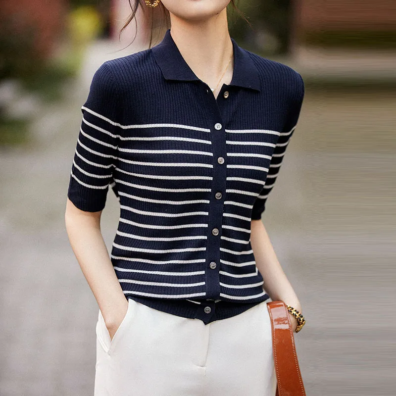 Knitted Sweater Women Cardigans New Short Sleeve Striped Knit Sweater Cardigan Women Tops Turn Down Collar Sueter Feminino Q2803
Knitted Sweater Women Cardigans New Short Sleeve Striped Knit Sweater Cardigan Women Tops Turn Down Collar Sueter Feminino Q2803