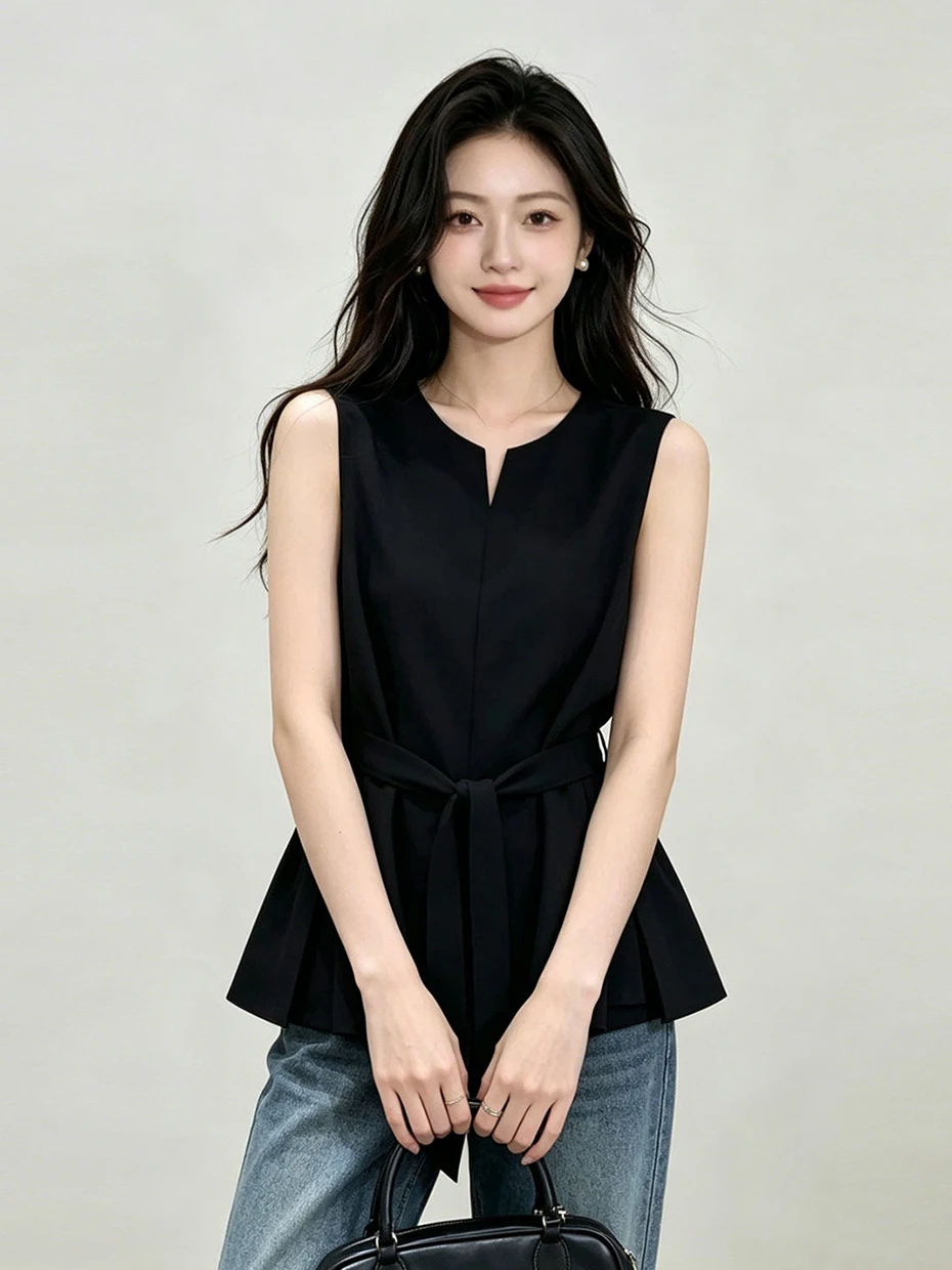 Elegant V-Neck Waist-Cinched Vest Women's Summer Sleeveless Suit Style Layering Tank Top Shoulder Pad Shirt Commute Style
Elegant V-Neck Waist-Cinched Vest Women's Summer Sleeveless Suit Style Layering Tank Top Shoulder Pad Shirt Commute Style