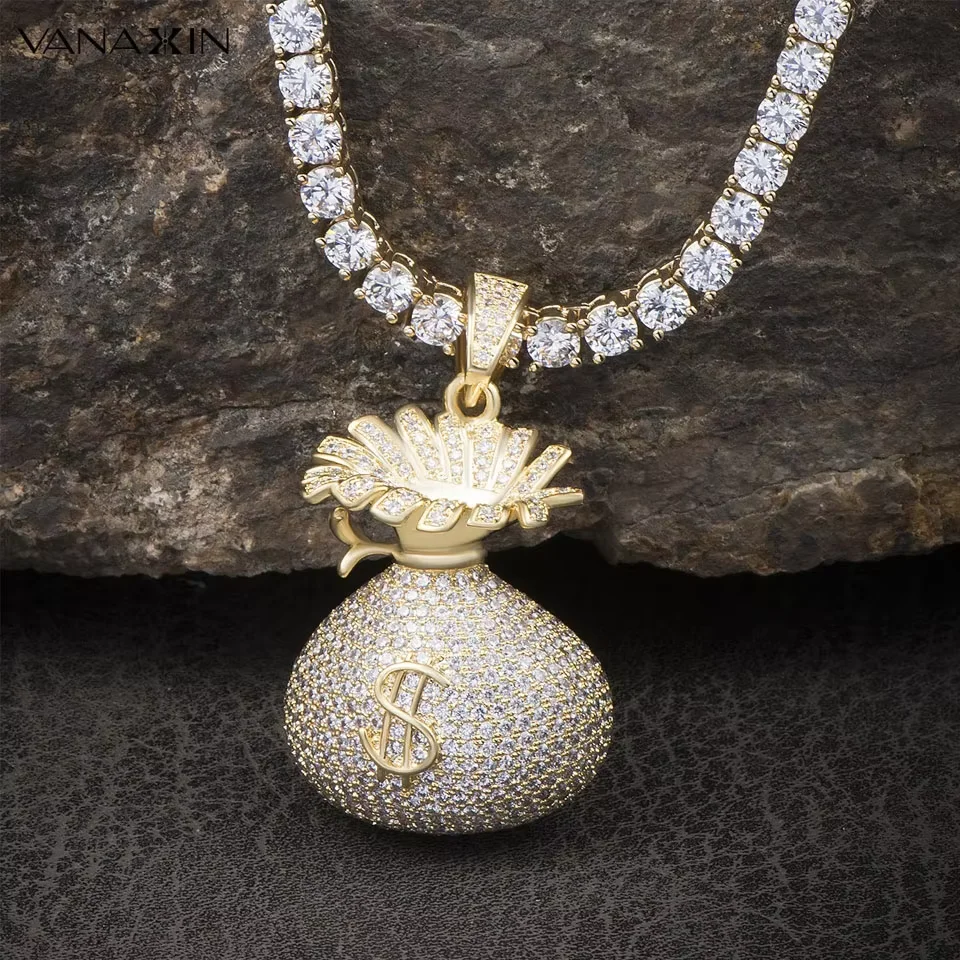 VANAXIN Iced Out Money Bag Pendant Bling Hip Hop Necklace Cubic Zircon for Men Women Rock Rap Fashion Punk Charm Jewelry
VANAXIN Iced Out Money Bag Pendant Bling Hip Hop Necklace Cubic Zircon for Men Women Rock Rap Fashion Punk Charm Jewelry