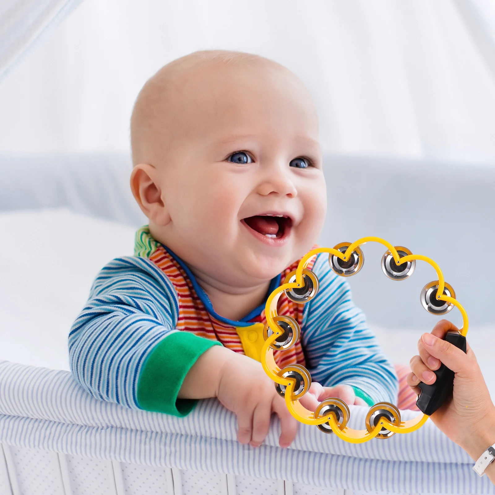 3pcs Handheld Handheld Jingle Bells Handle Jingle Bells Musical Toys Kids Toddler Rhythm Tambourines Safe Material
3pcs Handheld Handheld Jingle Bells Handle Jingle Bells Musical Toys Kids Toddler Rhythm Tambourines Safe Material