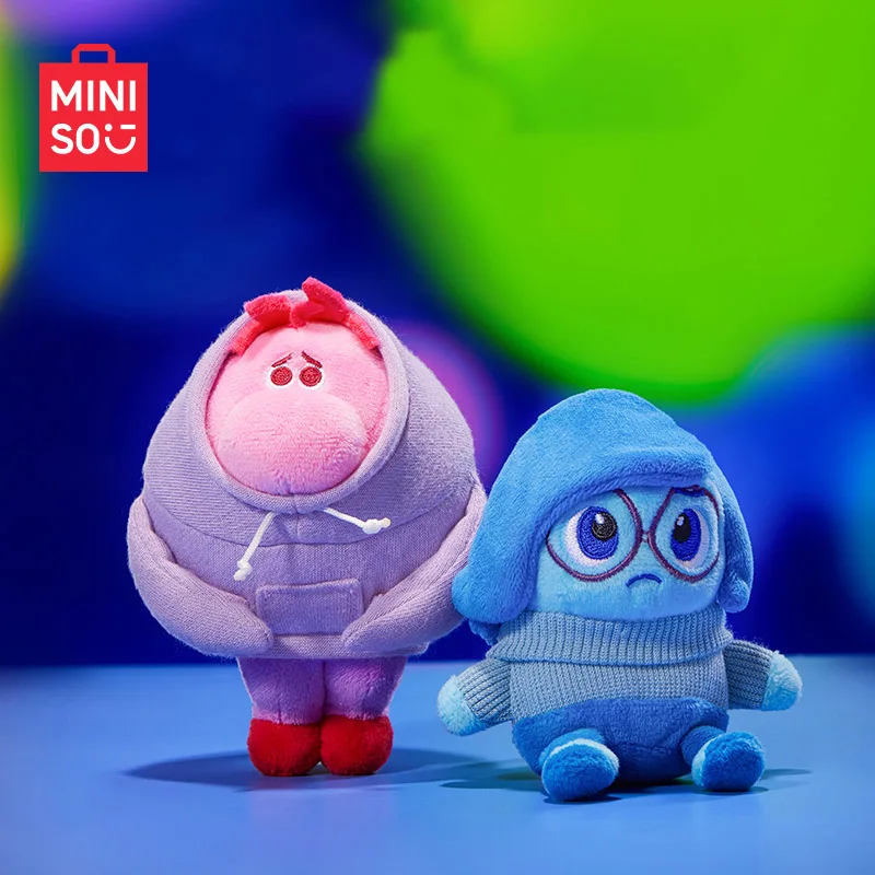 Брелоки Miniso Disney Pixar с надписью «Inside Out 2», милая подвеска с плюшевой фигуркой печали, подарок для детей на день рождения
Брелоки Miniso Disney Pixar с надписью «Inside Out 2», милая подвеска с плюшевой фигуркой печали, подарок для детей на день рождения