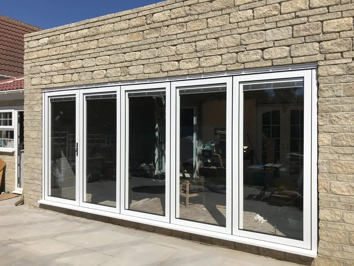 Customized Aluminium Frame Double Glass Design Patio Doors for House Front Glass Bifold Door Frameless Exterior Folding Doors
Customized Aluminium Frame Double Glass Design Patio Doors for House Front Glass Bifold Door Frameless Exterior Folding Doors