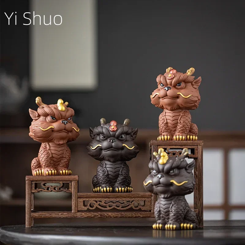 Креативные украшения для чая с фиолетовым песком, украшение Lucky Little Dragon, антикварная полка, украшения для чайного стола, чайный питомец
Креативные украшения для чая с фиолетовым песком, украшение Lucky Little Dragon, антикварная полка, украшения для чайного стола, чайный питомец