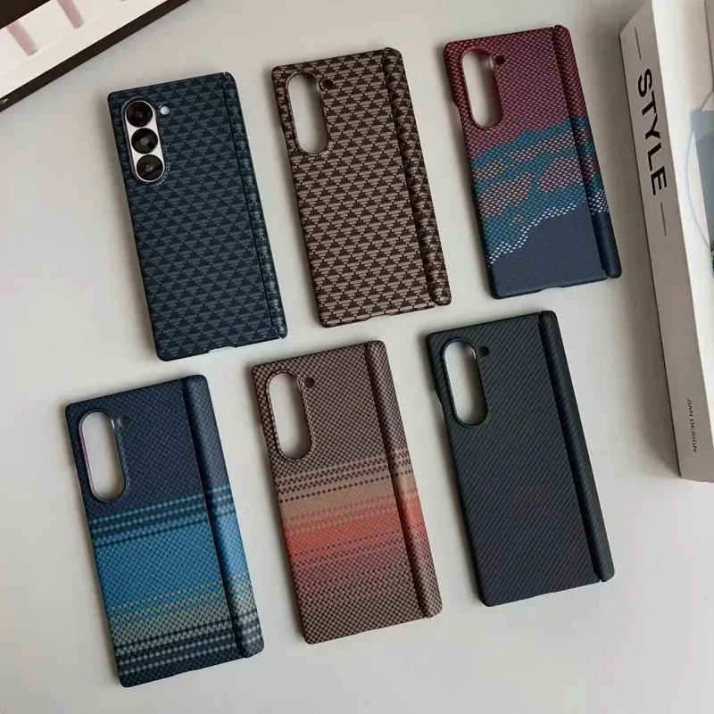 Higth Quality Carbon Fiber Texture for MagSafe Phone Case for Samsung Galaxy Z Fold 7 6 5 Hinge Wireless Charge Protection Cover
Higth Quality Carbon Fiber Texture for MagSafe Phone Case for Samsung Galaxy Z Fold 7 6 5 Hinge Wireless Charge Protection Cover