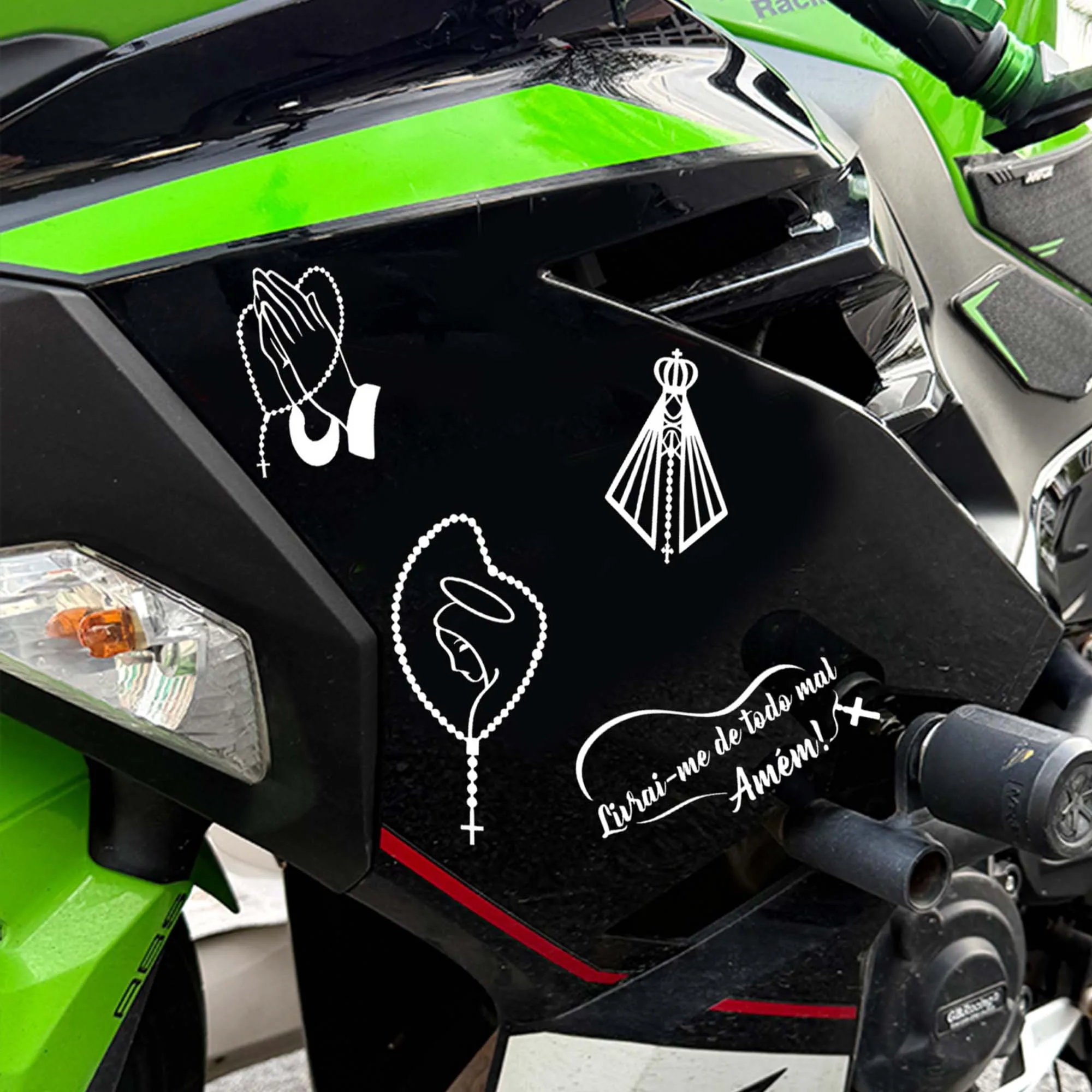 4Pcs/Set Stylish Catholic Rosary Prayer Hands Vinyl Stickers, White Decals for Motorcycle Helmet Accessories
4Pcs/Set Stylish Catholic Rosary Prayer Hands Vinyl Stickers, White Decals for Motorcycle Helmet Accessories