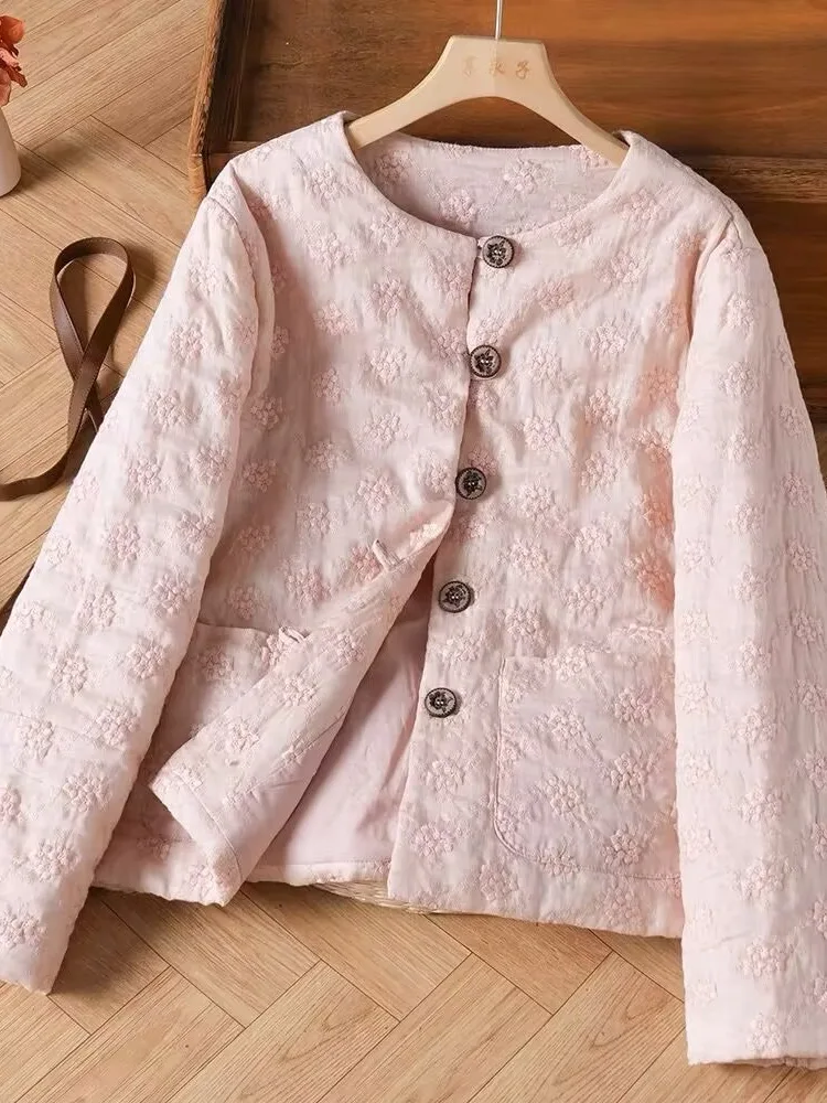 New Chinese Style Heavy Embroidered Hemp Cotton Jacket Women's Winter Popular Young Style Cotton Padded Cotton Coat Outerwear
New Chinese Style Heavy Embroidered Hemp Cotton Jacket Women's Winter Popular Young Style Cotton Padded Cotton Coat Outerwear
