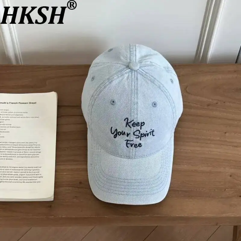 HKSH Women Peaked Cap American Style Retro Washed Letter Embroidered Denim Baseball Hat Fashion Trend Ins Spring Summer HK23607
HKSH Women Peaked Cap American Style Retro Washed Letter Embroidered Denim Baseball Hat Fashion Trend Ins Spring Summer HK23607