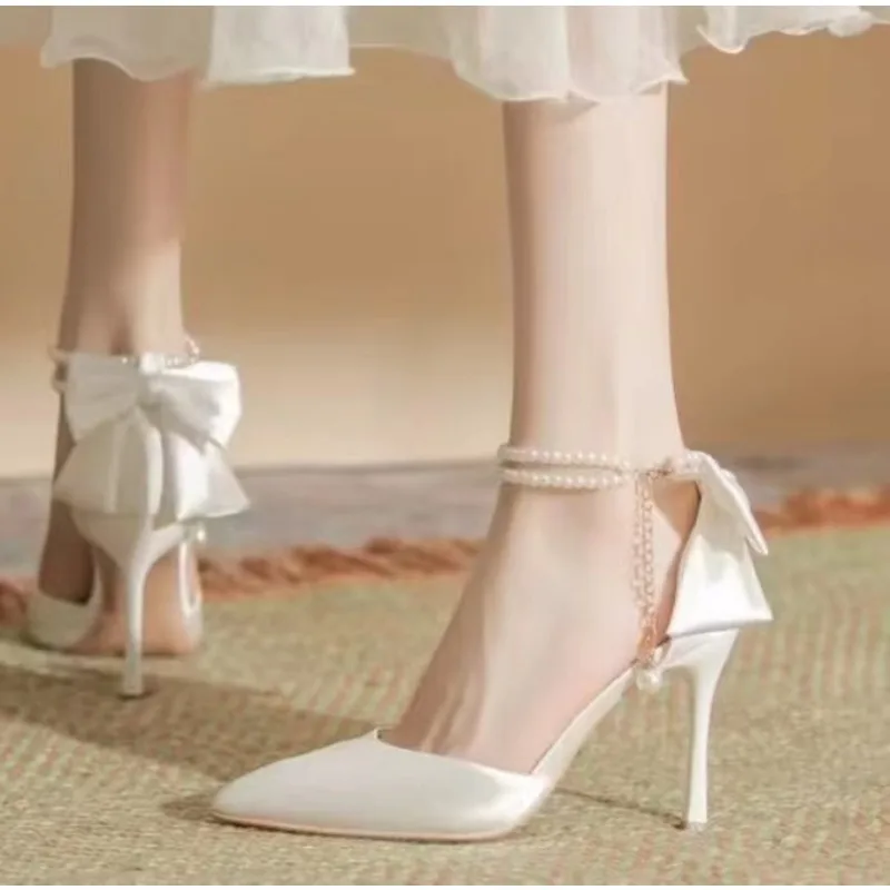 New Women Thin Heel Hollow Sandals Woman Pearl Butterfly Pointed Toe High Heels Pumps Womens Drees Shoes Wedding Shoes
New Women Thin Heel Hollow Sandals Woman Pearl Butterfly Pointed Toe High Heels Pumps Womens Drees Shoes Wedding Shoes
