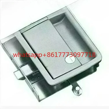 With TAKIGEN special car lock A-151R-A car wrench plane breaking hand door drive lock
With TAKIGEN special car lock A-151R-A car wrench plane breaking hand door drive lock