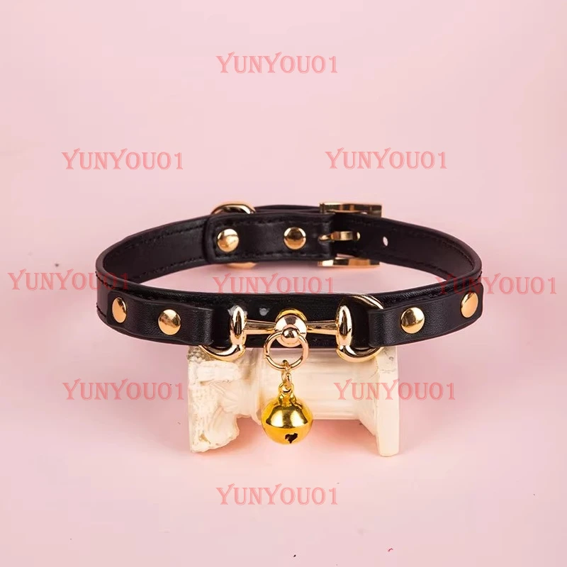 Leather Bell Collar Collar R Men and Women M Neck Ring
Leather Bell Collar Collar R Men and Women M Neck Ring