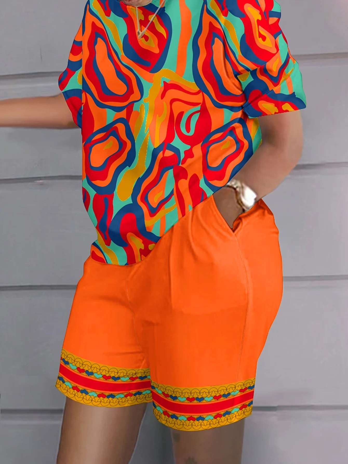 Plus Size 1XL-5XL Women's Colorful Abstract Print Pajama Set Casual Short Sleeve Round Neck T-Shirt & Shorts Summer Loungewear
Plus Size 1XL-5XL Women's Colorful Abstract Print Pajama Set Casual Short Sleeve Round Neck T-Shirt & Shorts Summer Loungewear
