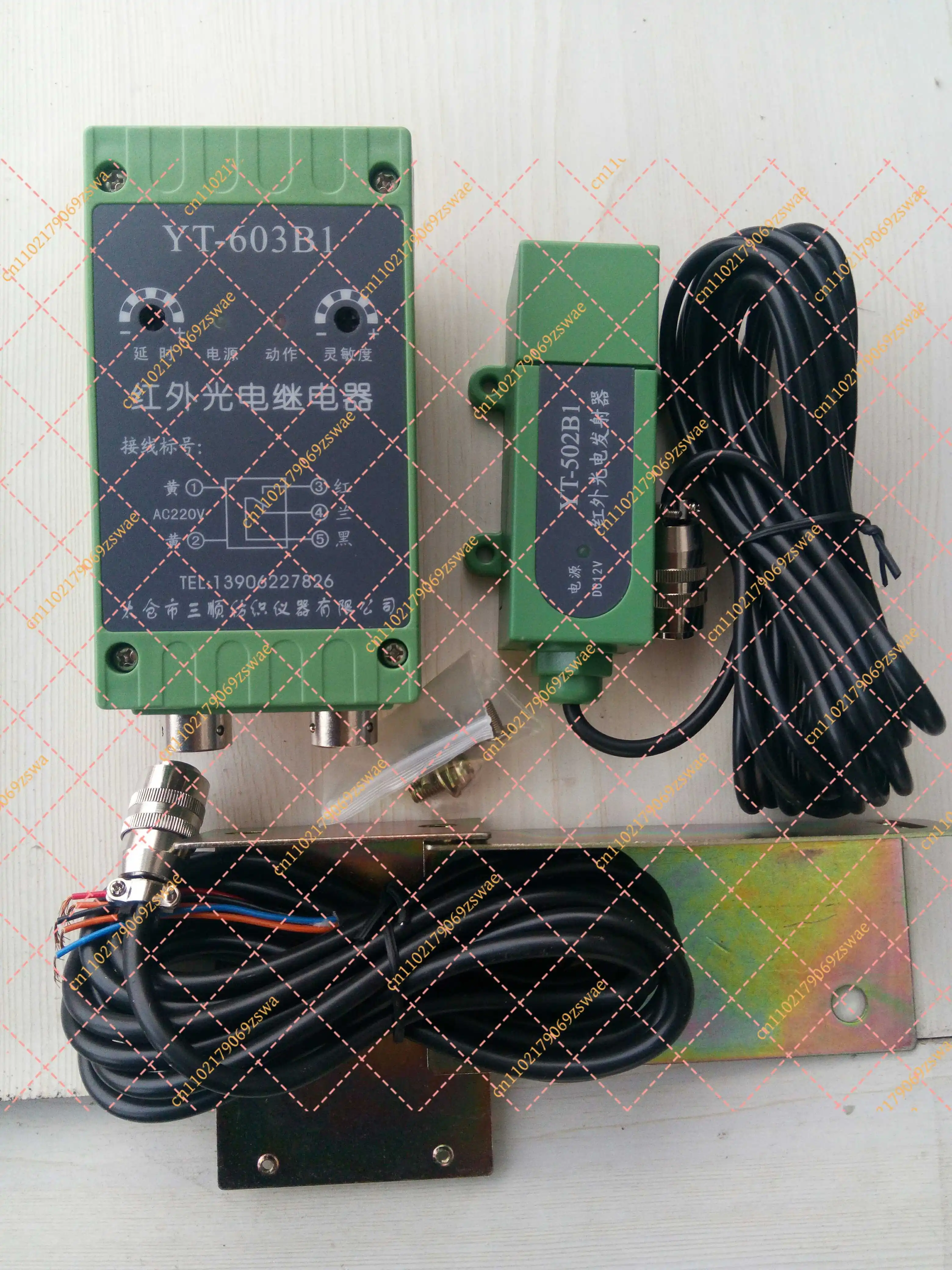 YT-603B1/YT502B1 opposed infrared photoelectric relay
YT-603B1/YT502B1 opposed infrared photoelectric relay
