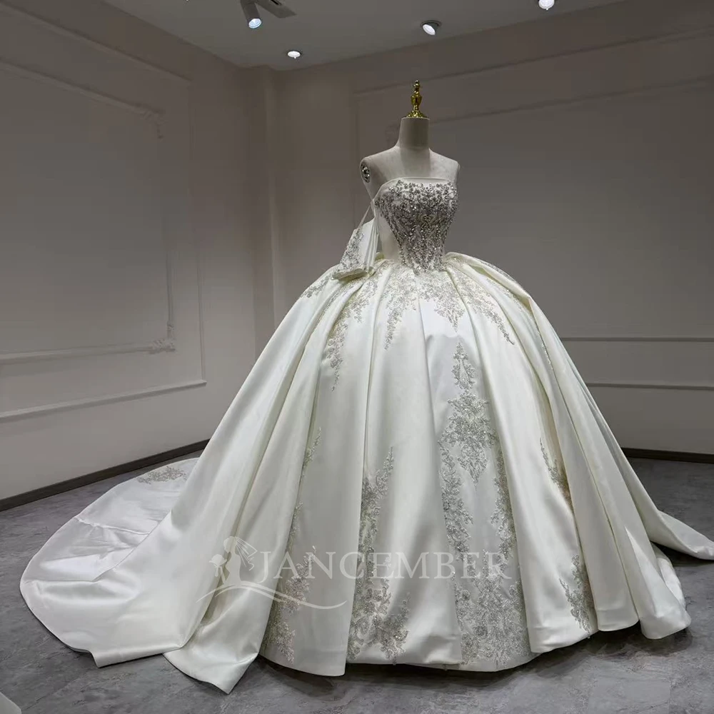 Ball Gown Wedding Dress Customized Strapless Sleeveless Satin Court Train Sequins Woman Bridal Gown Beading свадебное
Ball Gown Wedding Dress Customized Strapless Sleeveless Satin Court Train Sequins Woman Bridal Gown Beading свадебное