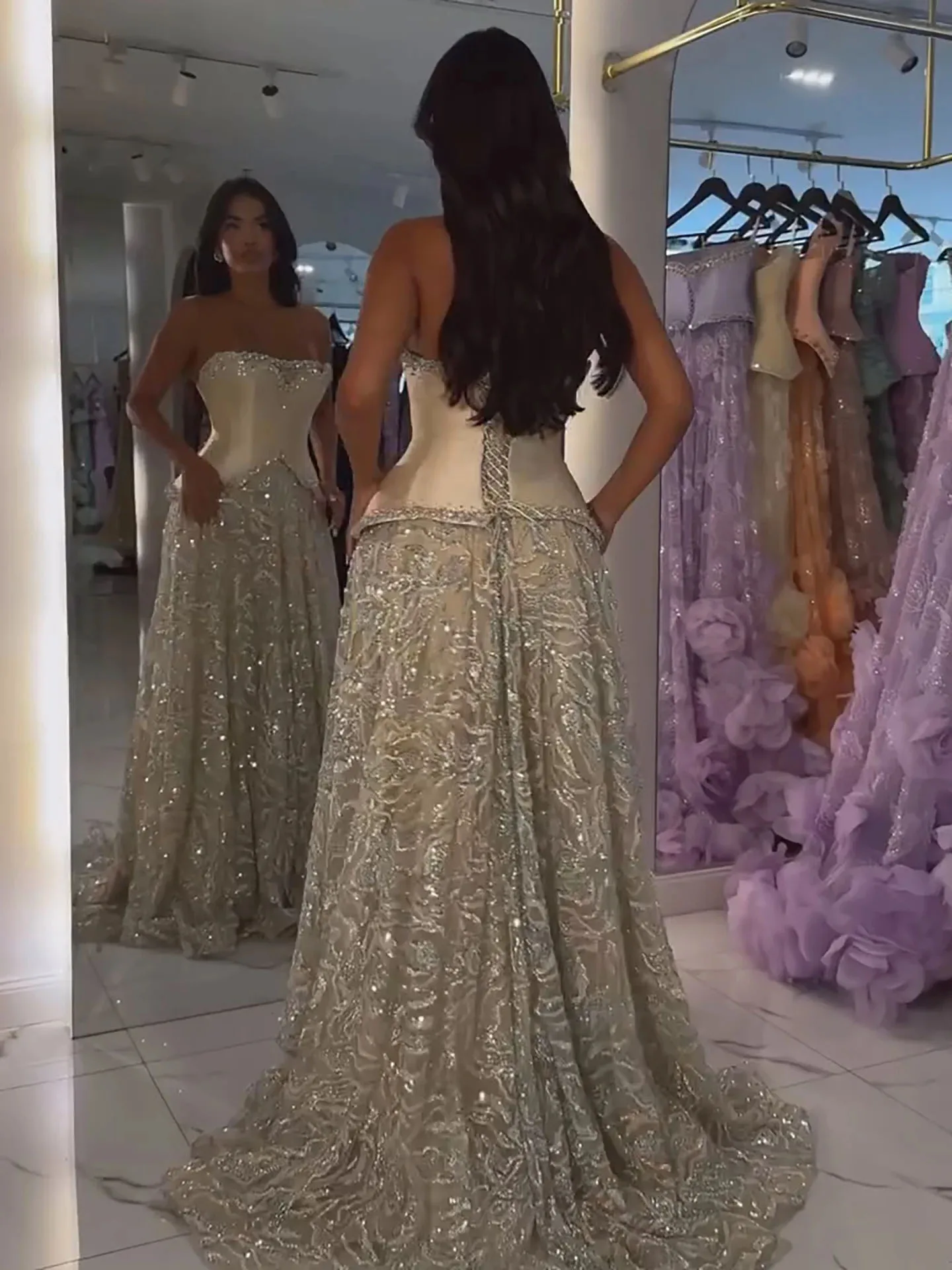 Eshault&bridal Luxury Aline Champagne Evening Gown 2026 Beaded Embroidery Formal Prom Wedding Party Dress for Women Customized
Eshault&bridal Luxury Aline Champagne Evening Gown 2026 Beaded Embroidery Formal Prom Wedding Party Dress for Women Customized