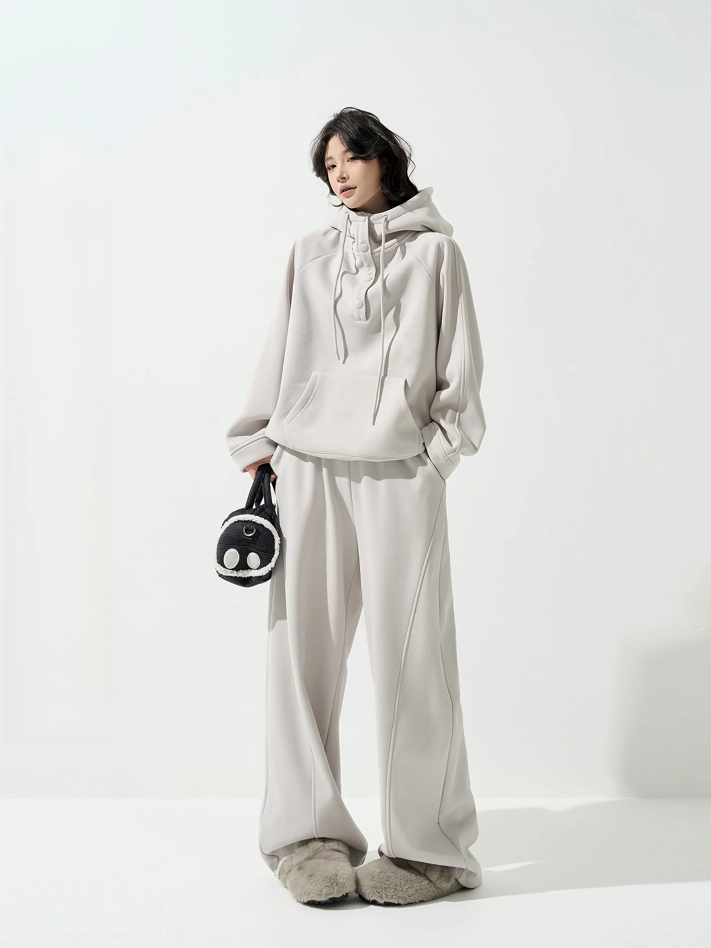 Thickened Long Sleeve Hoodie Women's Autumn Winter Korean Style Loose Warm Overhead Pants Set Pure Color Casual Streetwear
Thickened Long Sleeve Hoodie Women's Autumn Winter Korean Style Loose Warm Overhead Pants Set Pure Color Casual Streetwear