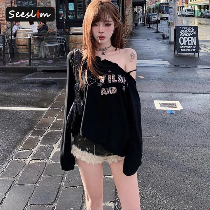 Hotsweet Graphic T Shirts Woman Clothes Long Sleeve Japanese 2000s Clothes Y2k Spring Tops Tees Female Clothing T-shirt Kawaii
Hotsweet Graphic T Shirts Woman Clothes Long Sleeve Japanese 2000s Clothes Y2k Spring Tops Tees Female Clothing T-shirt Kawaii