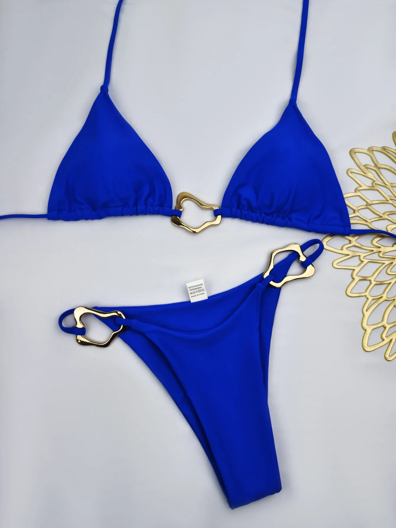 Triangle String Bikini 2025 Women Halter Swimsuit Solid Sexy Swimwear Female Bathers Bathing Swimming Swim Suit Beachwear
Triangle String Bikini 2025 Women Halter Swimsuit Solid Sexy Swimwear Female Bathers Bathing Swimming Swim Suit Beachwear