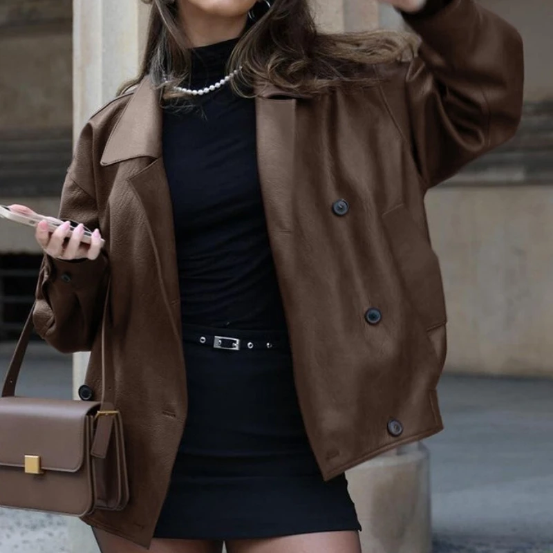 Retro Temperament Suit Collar Loose Leather Coat 2025 Autumn and Winter Fashion Women's Leather Coat
Retro Temperament Suit Collar Loose Leather Coat 2025 Autumn and Winter Fashion Women's Leather Coat