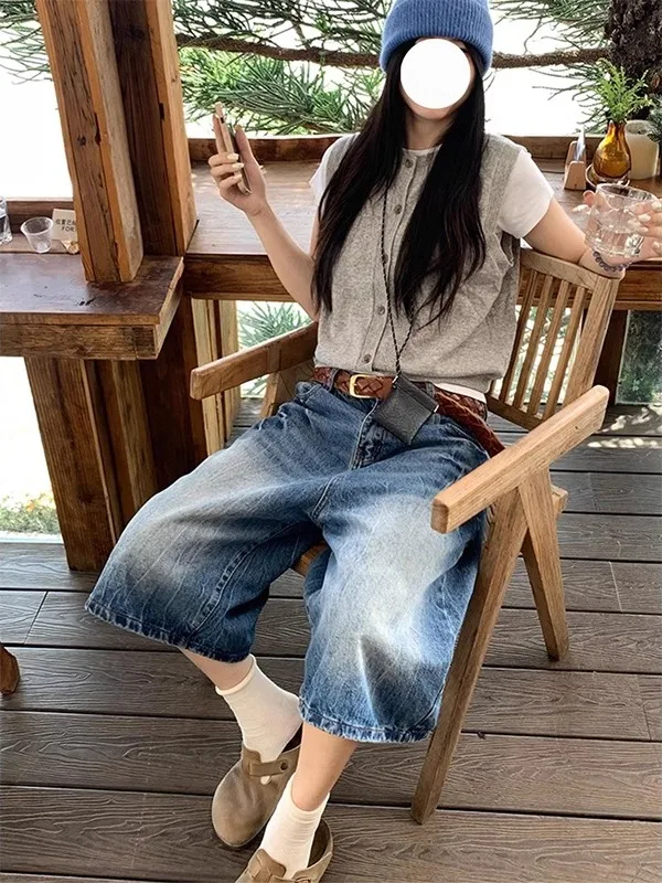 Retro Distred Denim Wide Leg Straight Cut Seven Inch Pants Women's Summer New Loose Fit Casual High Waist Jeans
Retro Distred Denim Wide Leg Straight Cut Seven Inch Pants Women's Summer New Loose Fit Casual High Waist Jeans