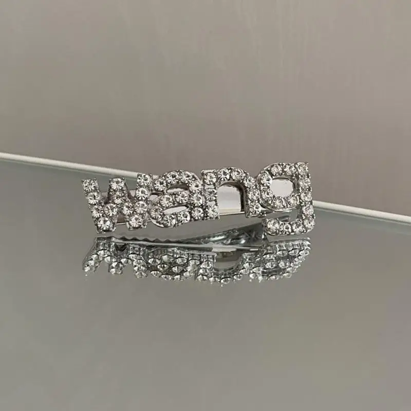 652F Girls Hair Clip Lovely Duckbill Wang Letter Hairpin Decors Hair Clip for Teenagers Hot Girls Wear
652F Girls Hair Clip Lovely Duckbill Wang Letter Hairpin Decors Hair Clip for Teenagers Hot Girls Wear