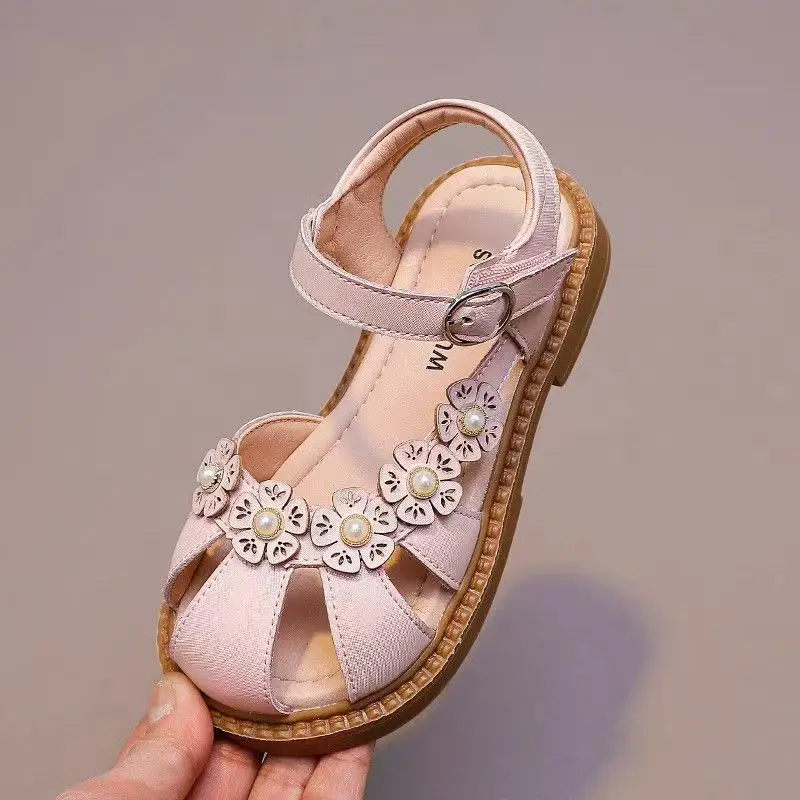 Girl's Summer New Leather Baotou Hollow Out Princess Sandals Soft Sole Non Slip Lightweight Flat Sole Velcro Casual Sandals
Girl's Summer New Leather Baotou Hollow Out Princess Sandals Soft Sole Non Slip Lightweight Flat Sole Velcro Casual Sandals