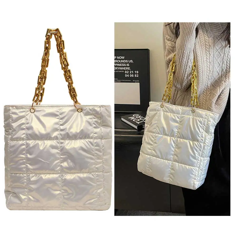 Women Chain Decor Single Shoulder Bag Winter Puffer Tote Bag Shopping Handbags
Women Chain Decor Single Shoulder Bag Winter Puffer Tote Bag Shopping Handbags