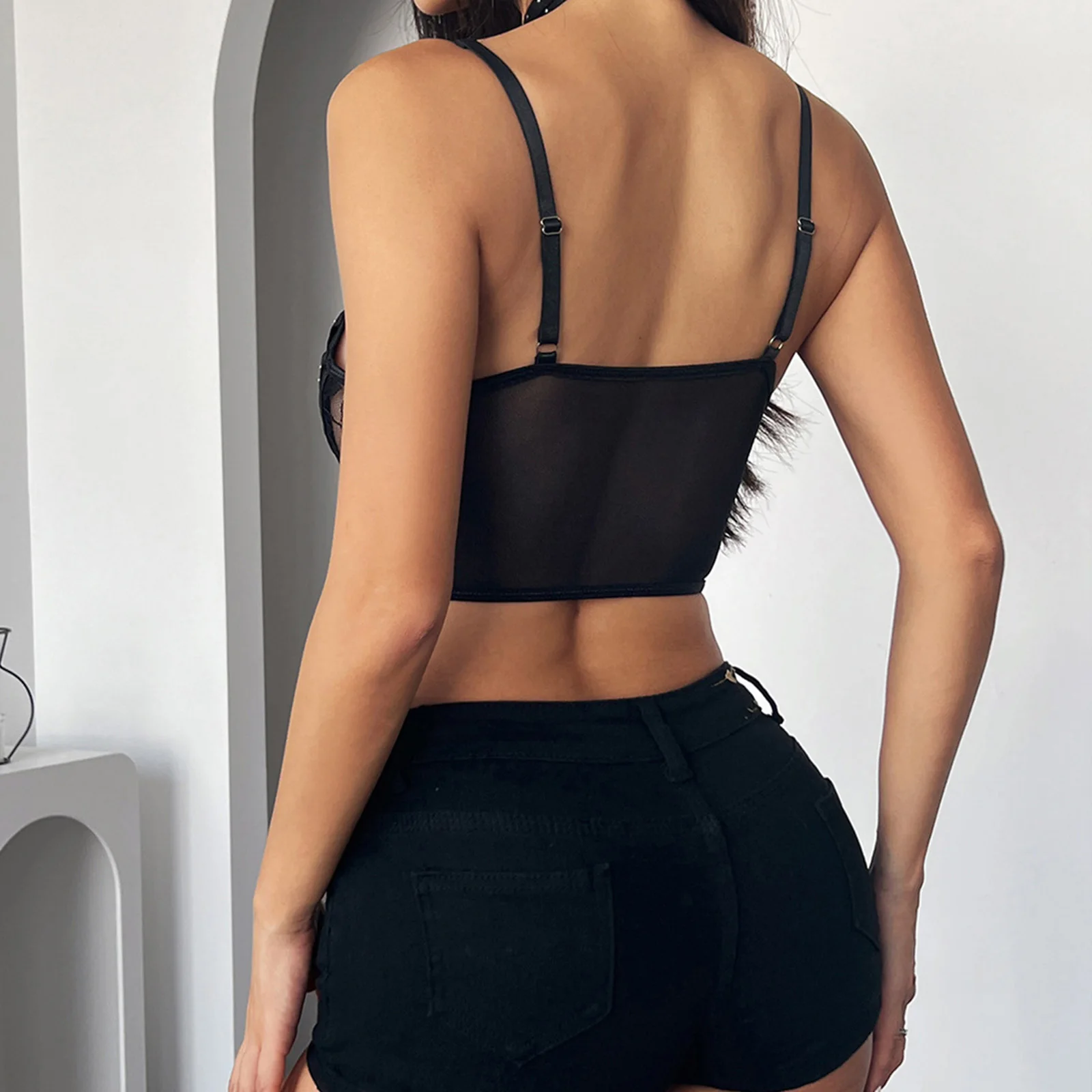 New Fashion Lace Trim Corset Tops For Women Rhinestone Halter Neck Wired Spaghetti Strap Backless Crop Lingerie Shirts Hot Sale
New Fashion Lace Trim Corset Tops For Women Rhinestone Halter Neck Wired Spaghetti Strap Backless Crop Lingerie Shirts Hot Sale