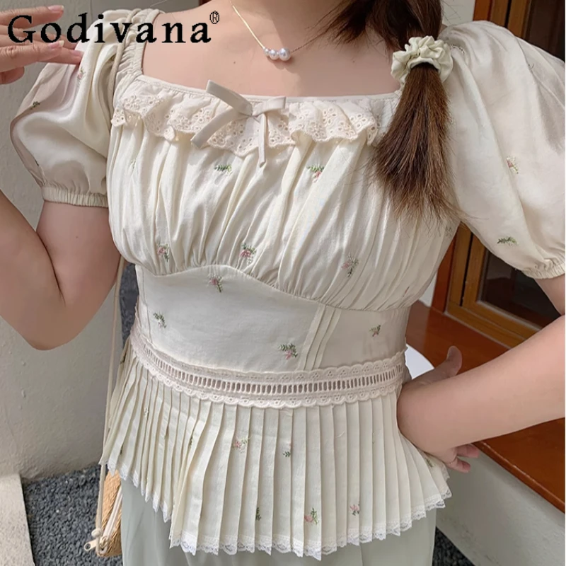 Large Size French Temperament Square Neck Short Sleeve Puff Sleeve Light Yellow Ruffled Edge Splicing Hollow Lace Bow A-line Top
Large Size French Temperament Square Neck Short Sleeve Puff Sleeve Light Yellow Ruffled Edge Splicing Hollow Lace Bow A-line Top