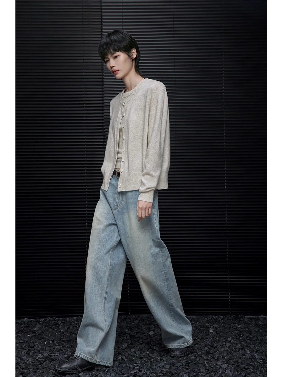 Women's Knitted Woolen Cardigan Beige Lazy Sle Long Sve Street Faion Autumn Winter Color Design Sensation
Women's Knitted Woolen Cardigan Beige Lazy Sle Long Sve Street Faion Autumn Winter Color Design Sensation
