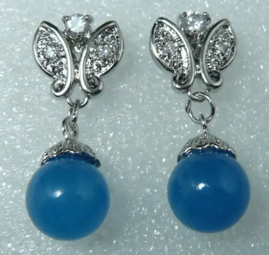 Women's blue jade round retro butterfly gold plated earrings
Women's blue jade round retro butterfly gold plated earrings