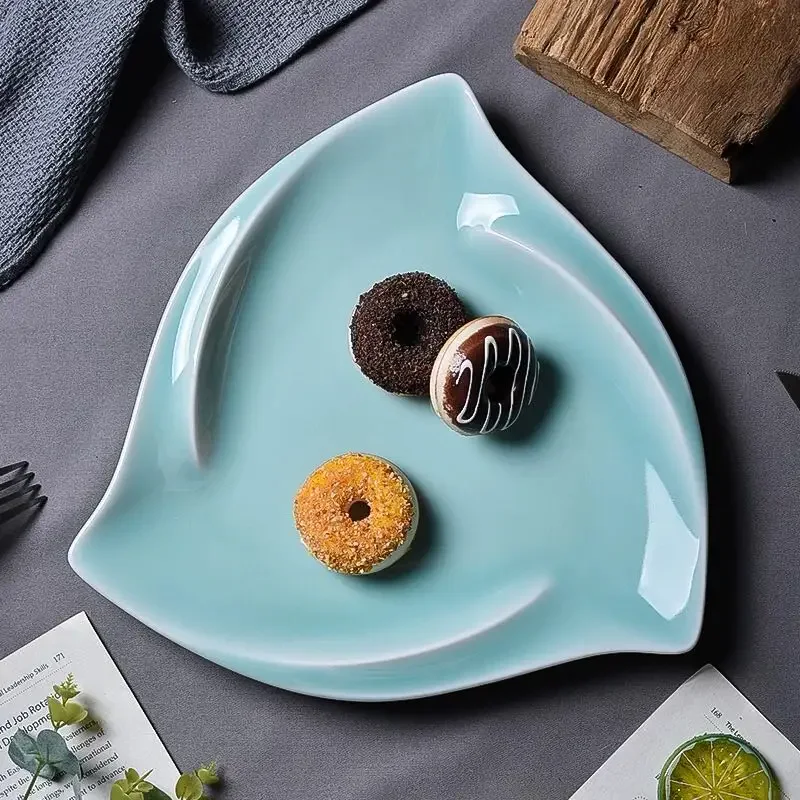 Celadon tableware household dinner plate creative irregular plate ceramic Western cuisine plate personality heat-resistant
Celadon tableware household dinner plate creative irregular plate ceramic Western cuisine plate personality heat-resistant