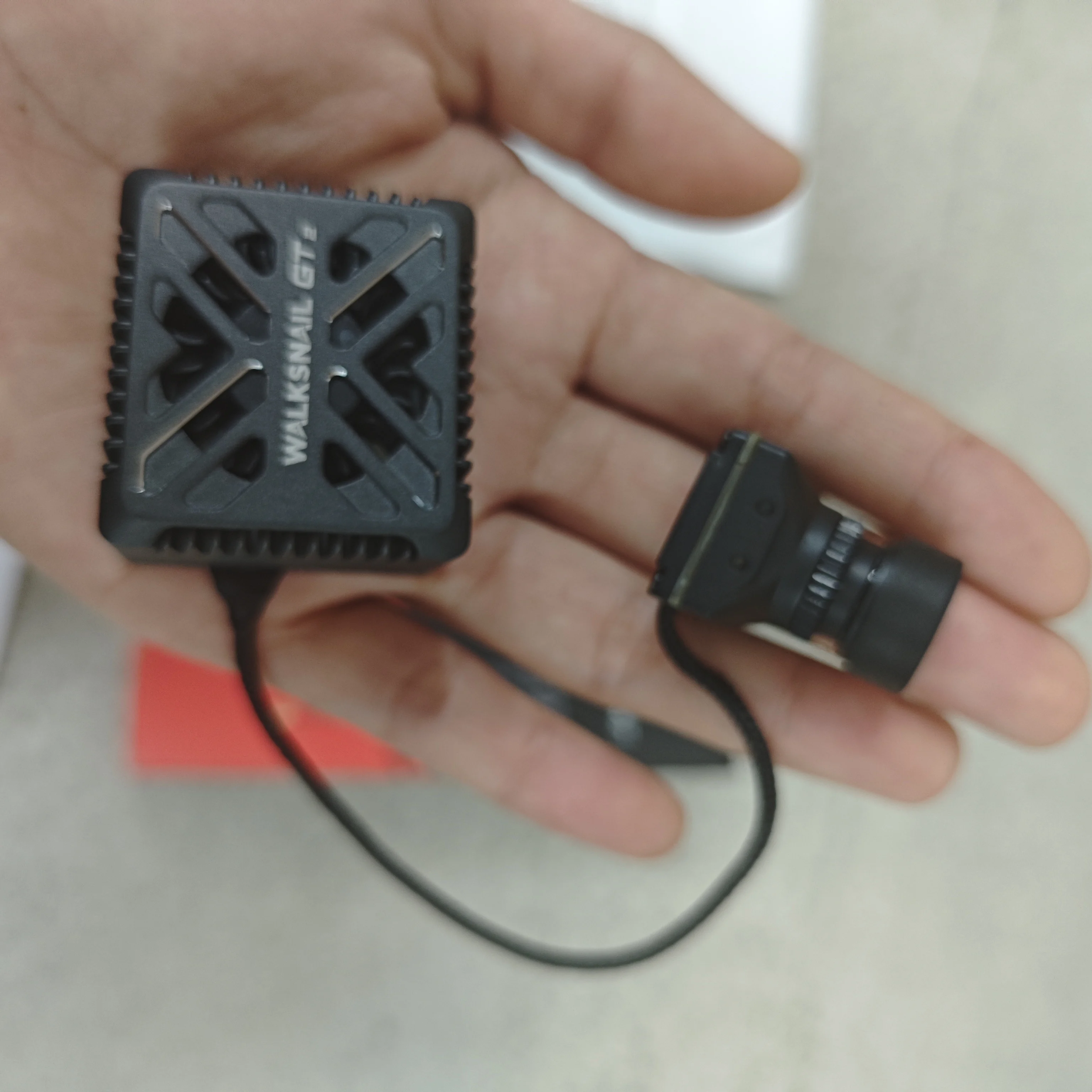 CADDXFPV Walksnail Avatar GT2 Video Transmitter 20km HD Digital VTX For RC Car Drone
CADDXFPV Walksnail Avatar GT2 Video Transmitter 20km HD Digital VTX For RC Car Drone