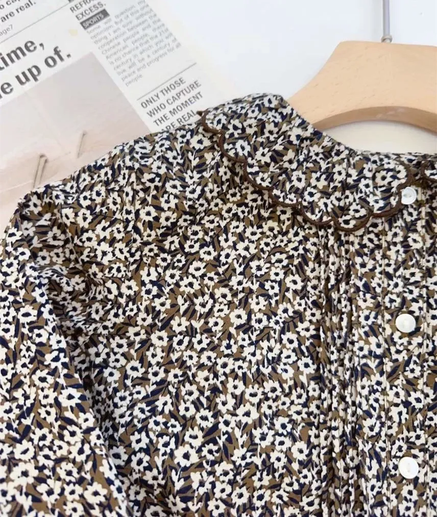 spring baby girls clothes baby tops cotton shirts clothes girls French retro printed long sleeved shirt
spring baby girls clothes baby tops cotton shirts clothes girls French retro printed long sleeved shirt