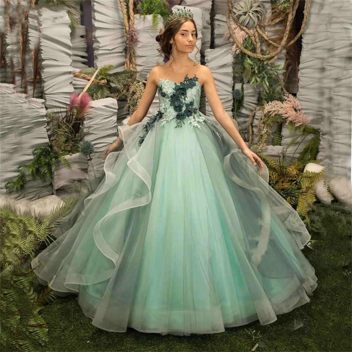 Elegant Tulle Ruffles Flower Girl Dresses for Weddings Lace Princess Kids Evening Party Prom First Communion Pageant Ball Gowns
Elegant Tulle Ruffles Flower Girl Dresses for Weddings Lace Princess Kids Evening Party Prom First Communion Pageant Ball Gowns