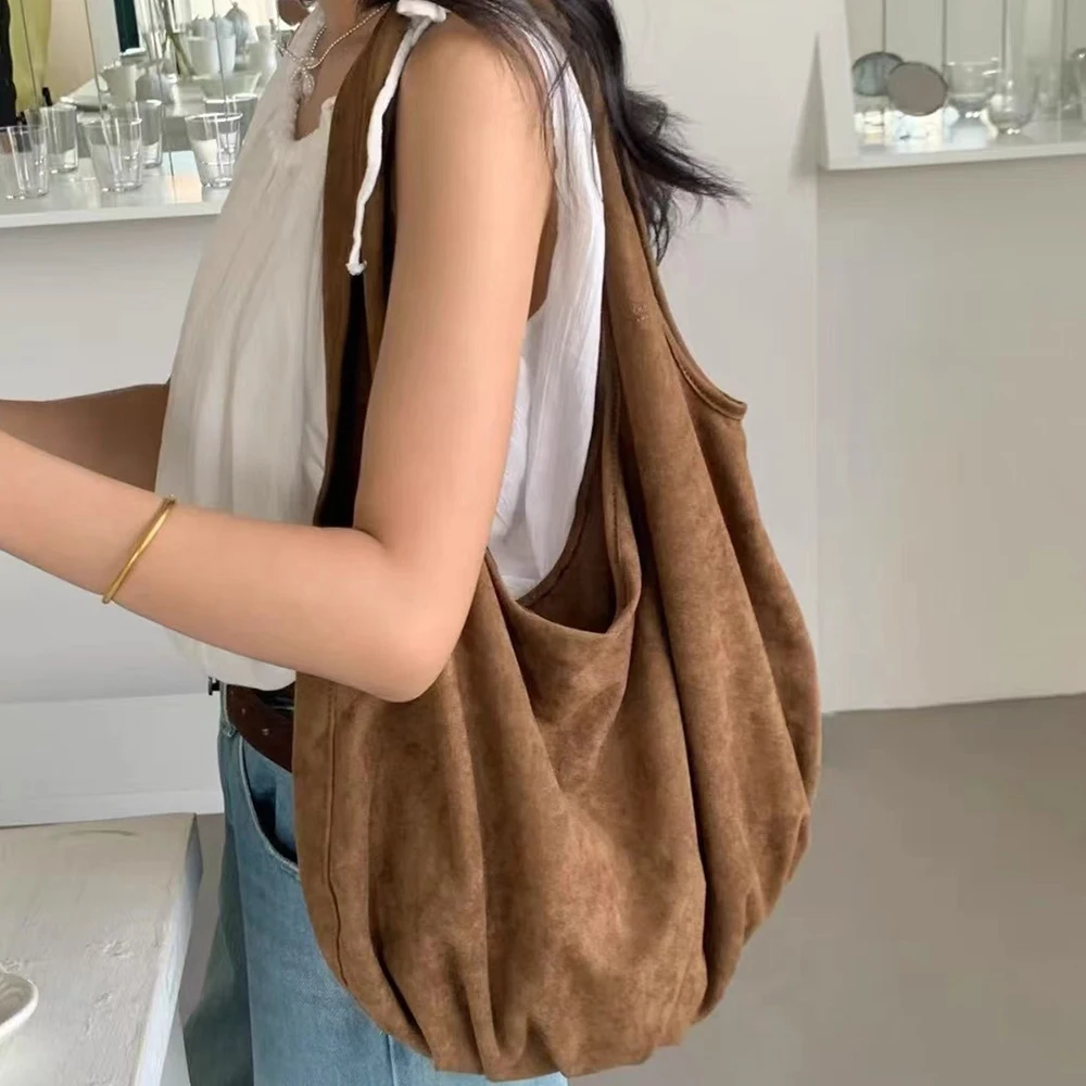 Retro Flannel Hobos Tote Bags for Women Vintage Velvet Shoulder Bag Soft Shopper Purses and Handbags Large Capacity Women's Bag
Retro Flannel Hobos Tote Bags for Women Vintage Velvet Shoulder Bag Soft Shopper Purses and Handbags Large Capacity Women's Bag