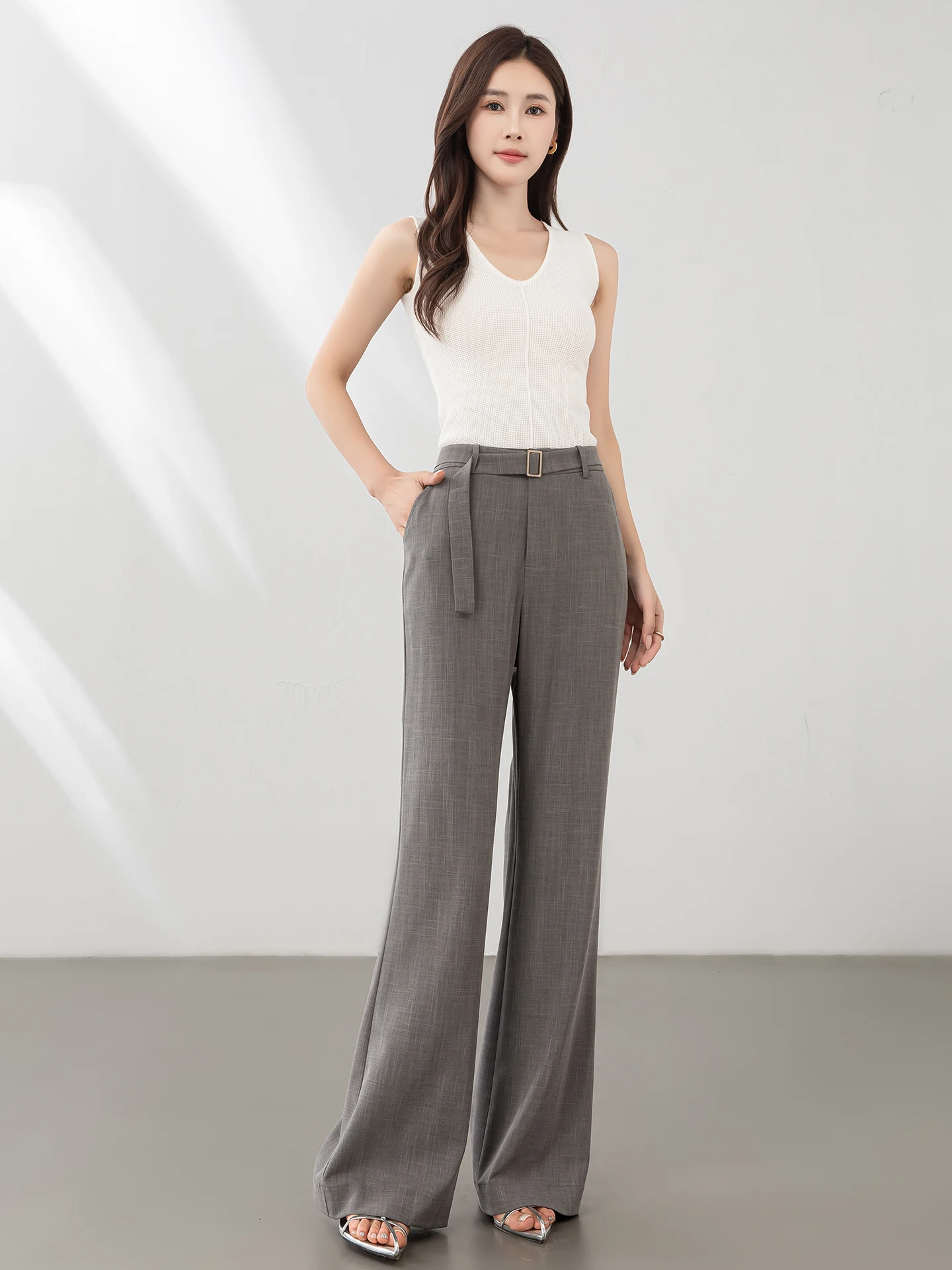 Anti-Wrinkle Silk Cotton Belted Micro Flared Pants Women's High Waist Slim Straight Leg Pants ey Long Trousers Casual Commu...
Anti-Wrinkle Silk Cotton Belted Micro Flared Pants Women's High Waist Slim Straight Leg Pants ey Long Trousers Casual Commu...