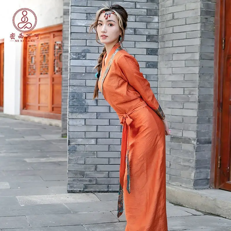 Tibetan clothing women's two-piece set Tibetan Bora Xizang clothing Internet celebrity travel photography dress
Tibetan clothing women's two-piece set Tibetan Bora Xizang clothing Internet celebrity travel photography dress