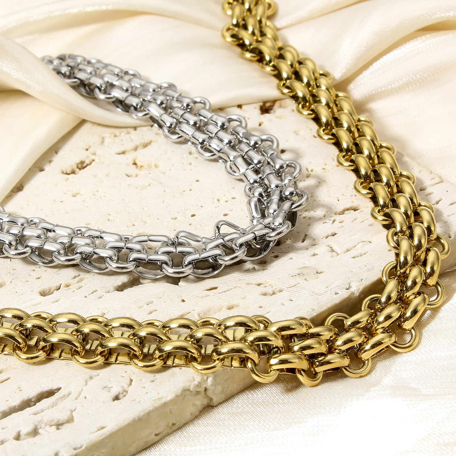 1 Piece 304 Stainless Steel Handmade Link Chain Necklace Double Chain Necklace For Women Men Punk Jewelry 40cm(15 6/8") Long
1 Piece 304 Stainless Steel Handmade Link Chain Necklace Double Chain Necklace For Women Men Punk Jewelry 40cm(15 6/8") Long