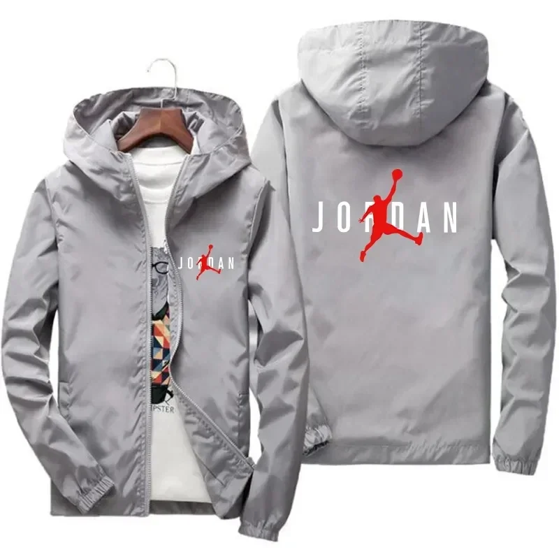 New spring and autumn trend men's and women's casual jacket, outdoor windproof waterproof men's large size hooded coat
New spring and autumn trend men's and women's casual jacket, outdoor windproof waterproof men's large size hooded coat
