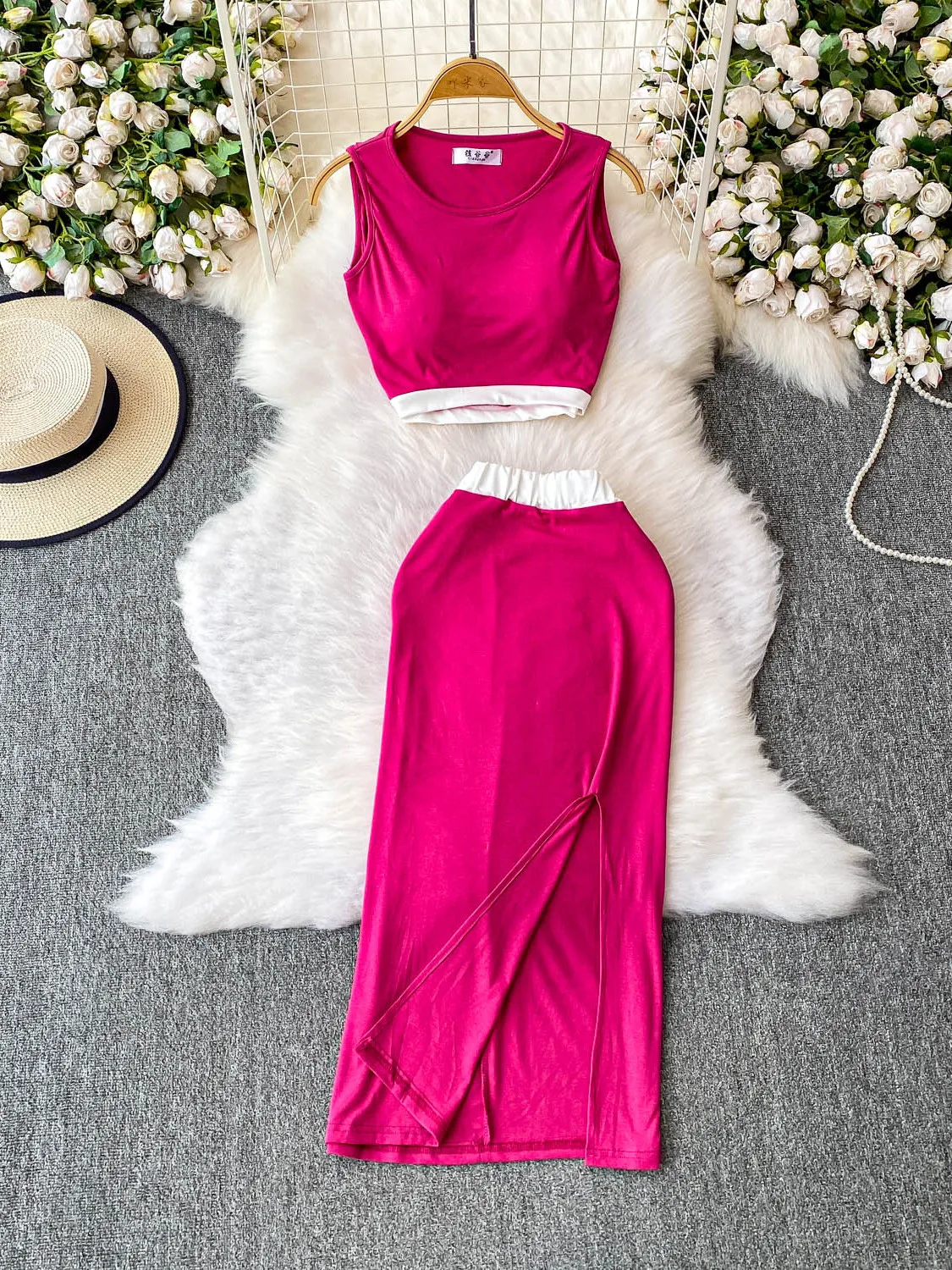 Sexy ort Svel round Ne Vest Top High Waist Slimming Long Split Skirt Set for Young Women Trendy Summer Outfit
Sexy ort Svel round Ne Vest Top High Waist Slimming Long Split Skirt Set for Young Women Trendy Summer Outfit