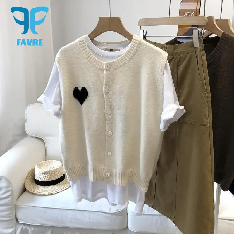 FAVRE Knitted Cardigan Vest Women's Love Embroidery O-neck Sleeveless Sweater Vests Women Spring Single-Breasted Waistcoat
FAVRE Knitted Cardigan Vest Women's Love Embroidery O-neck Sleeveless Sweater Vests Women Spring Single-Breasted Waistcoat