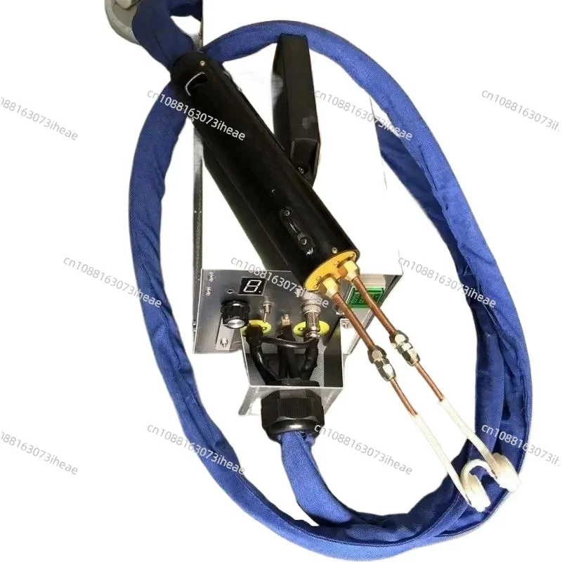 Handheld high frequency induction heating machine, copper pipe welding, aluminum pipe iron pipe
Handheld high frequency induction heating machine, copper pipe welding, aluminum pipe iron pipe