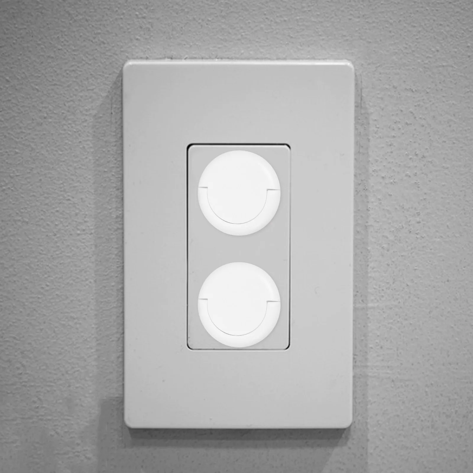 50Pcs Child Proof Electrical Outlet Covers ABS Safety Socket Protectors Baby Proofing Plug Caps for Home Child Safety Outlet
50Pcs Child Proof Electrical Outlet Covers ABS Safety Socket Protectors Baby Proofing Plug Caps for Home Child Safety Outlet