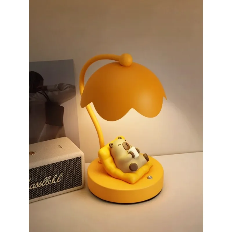 Capibara table lamp, bedside lamp
Capibara table lamp, bedside lamp