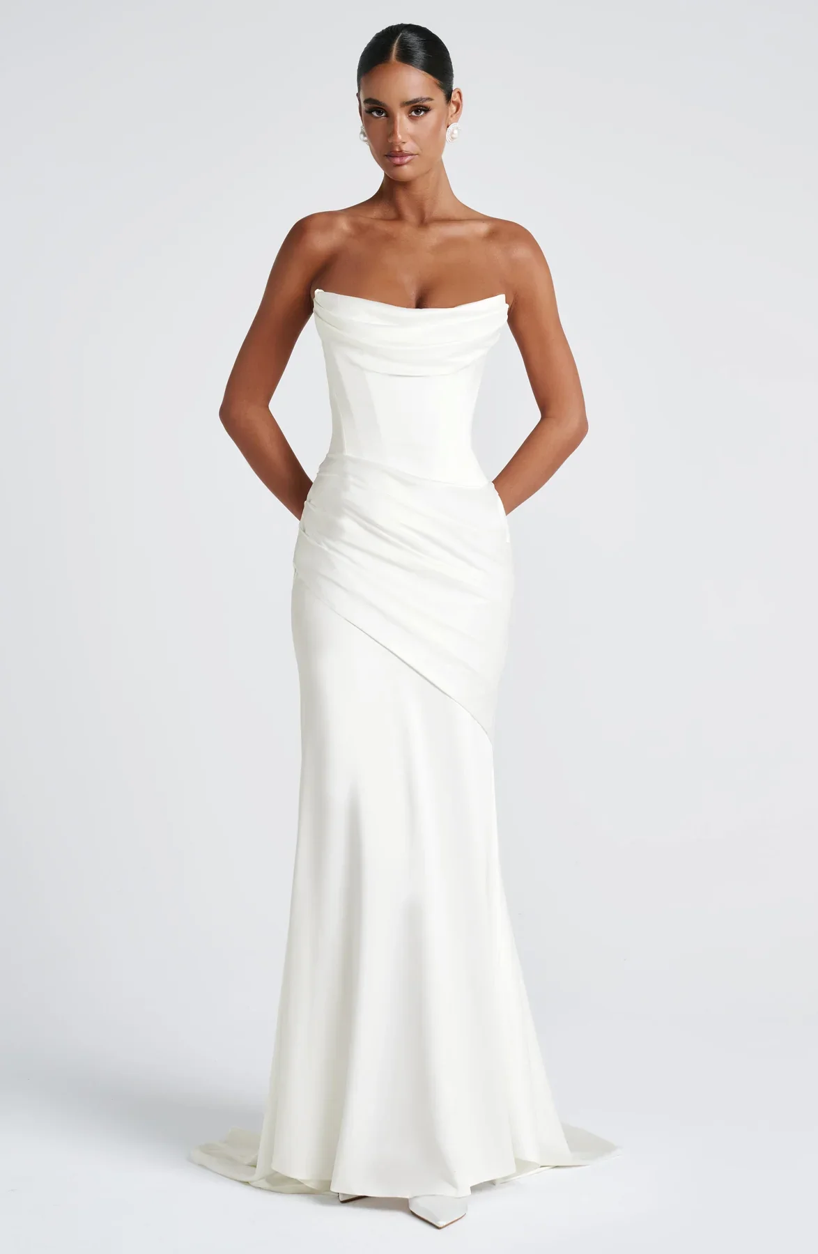 Customized Long Satin Evening Dresses Sleeveless Mermaid Pleated Watteau Train Party Dress for Women
Customized Long Satin Evening Dresses Sleeveless Mermaid Pleated Watteau Train Party Dress for Women