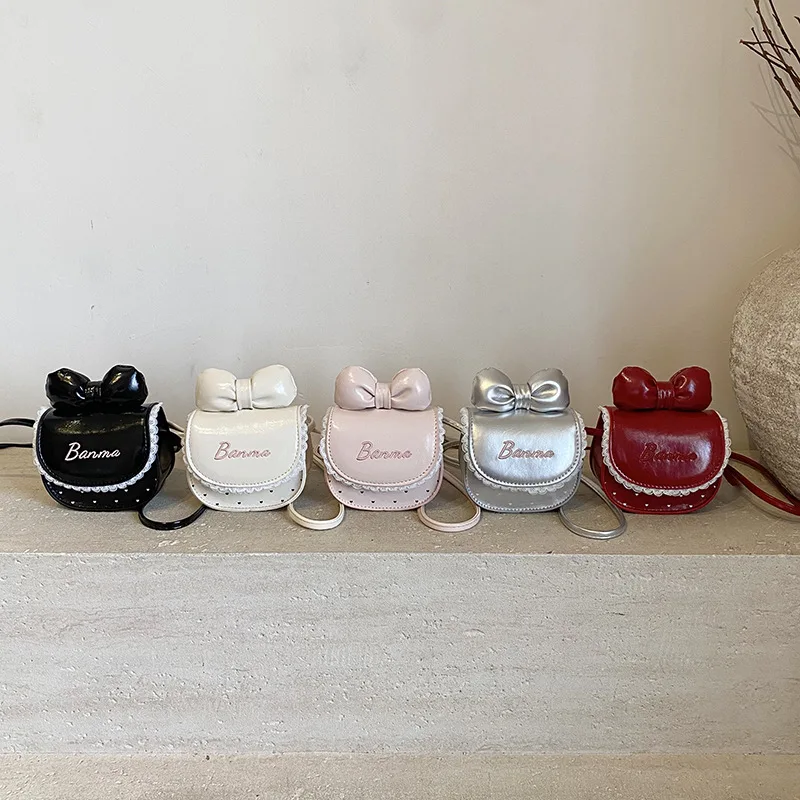 Kids Accessories Fashion princess style Kids Girls bow Crossbody Bag Round Shoulder Bag with Adjustable Strap
Kids Accessories Fashion princess style Kids Girls bow Crossbody Bag Round Shoulder Bag with Adjustable Strap