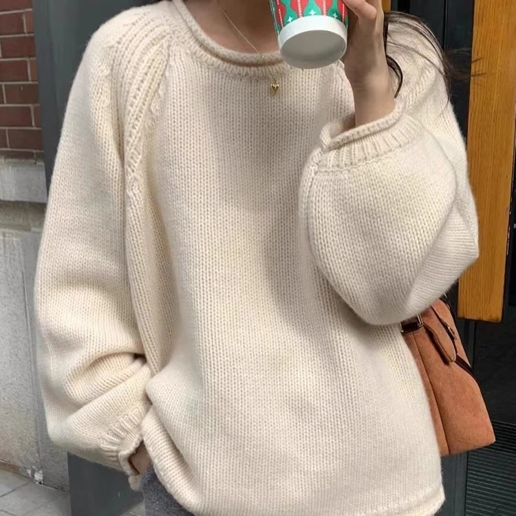 Осень-зима, повседневные вязаные свитера большого размера, пуловер с толстым низом в стиле Харадзюку, однотонный мягкий свитер с круглым вырезом, топы для женщин
Осень-зима, повседневные вязаные свитера большого размера, пуловер с толстым низом в стиле Харадзюку, однотонный мягкий свитер с круглым вырезом, топы для женщин